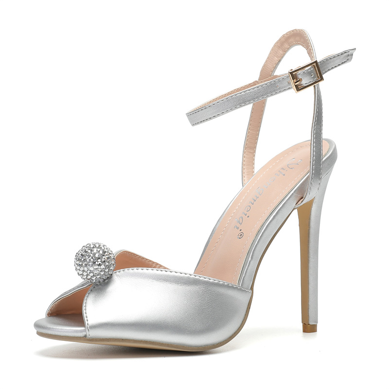 NEW Luxury Pearls Rhinestones  - đánh giá và giá Luxury Lifestyle Shoes