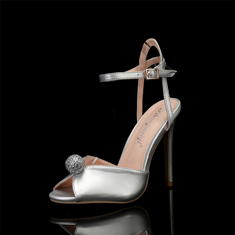 NEW Luxury Pearls Rhinestones  - đánh giá và giá Luxury Lifestyle Shoes