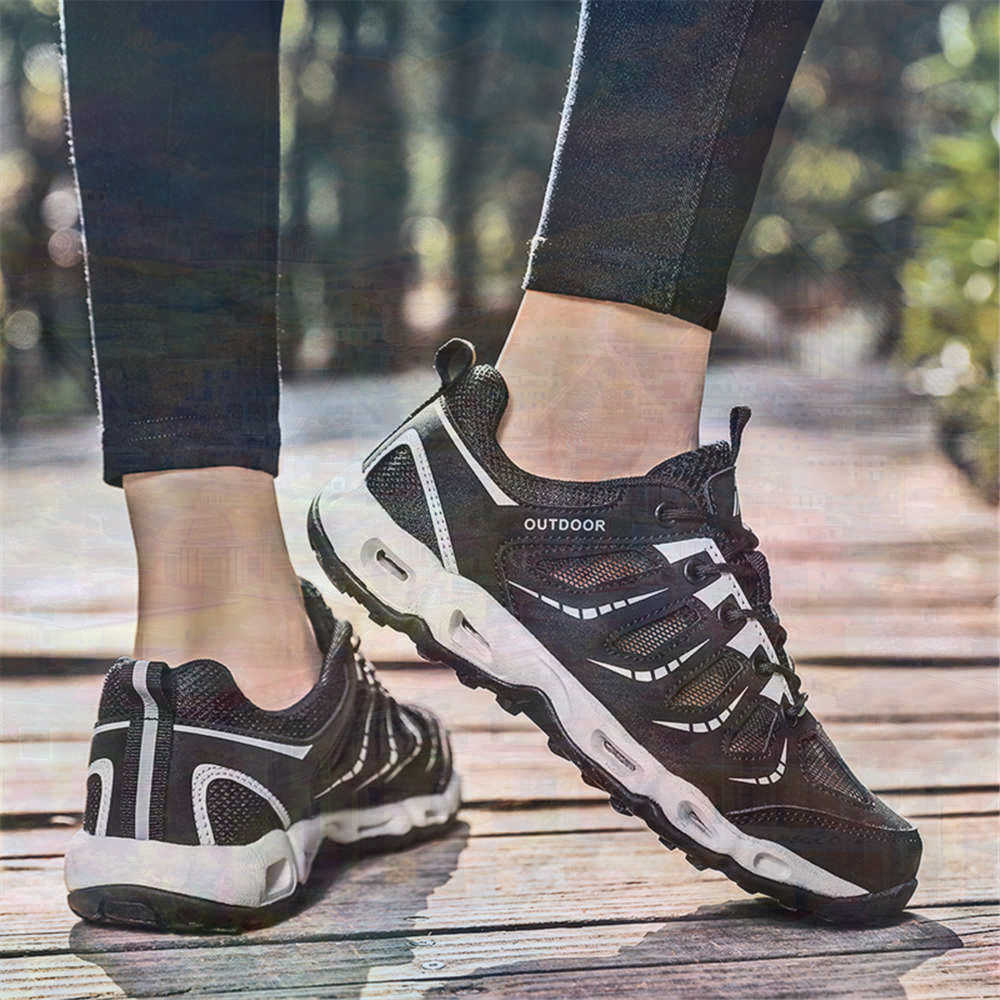 Sumer Round Tip Silver Sneaker - đánh giá và giá Luxury Lifestyle Design